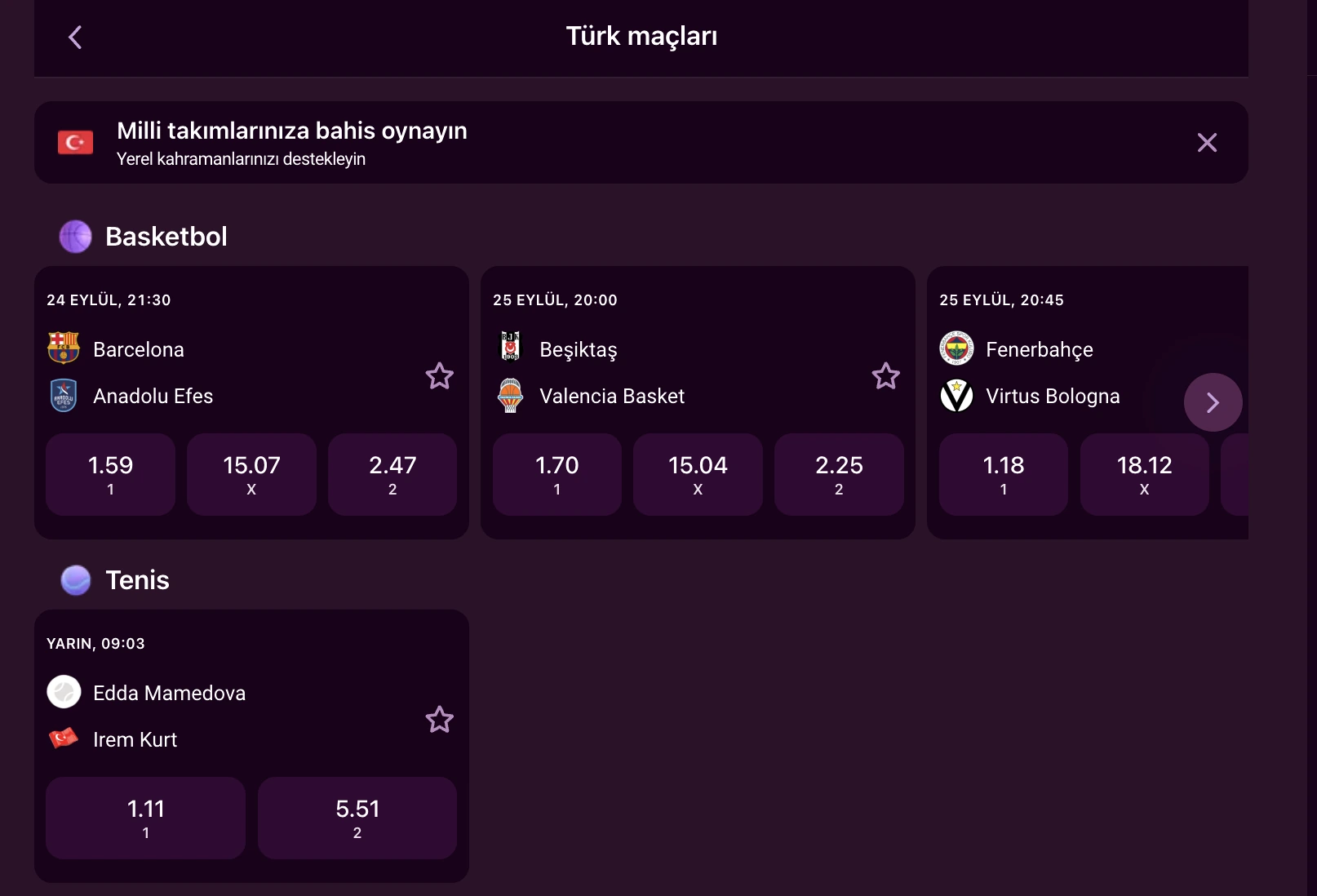 Live betting section listing Turkish matches, including Beşiktaş and Fenerbahçe fixtures with odds